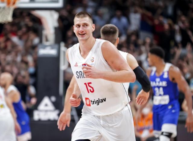 星空体育下载-两位MVP互飙+多人伤退 塞尔维亚主场血战力阻希腊